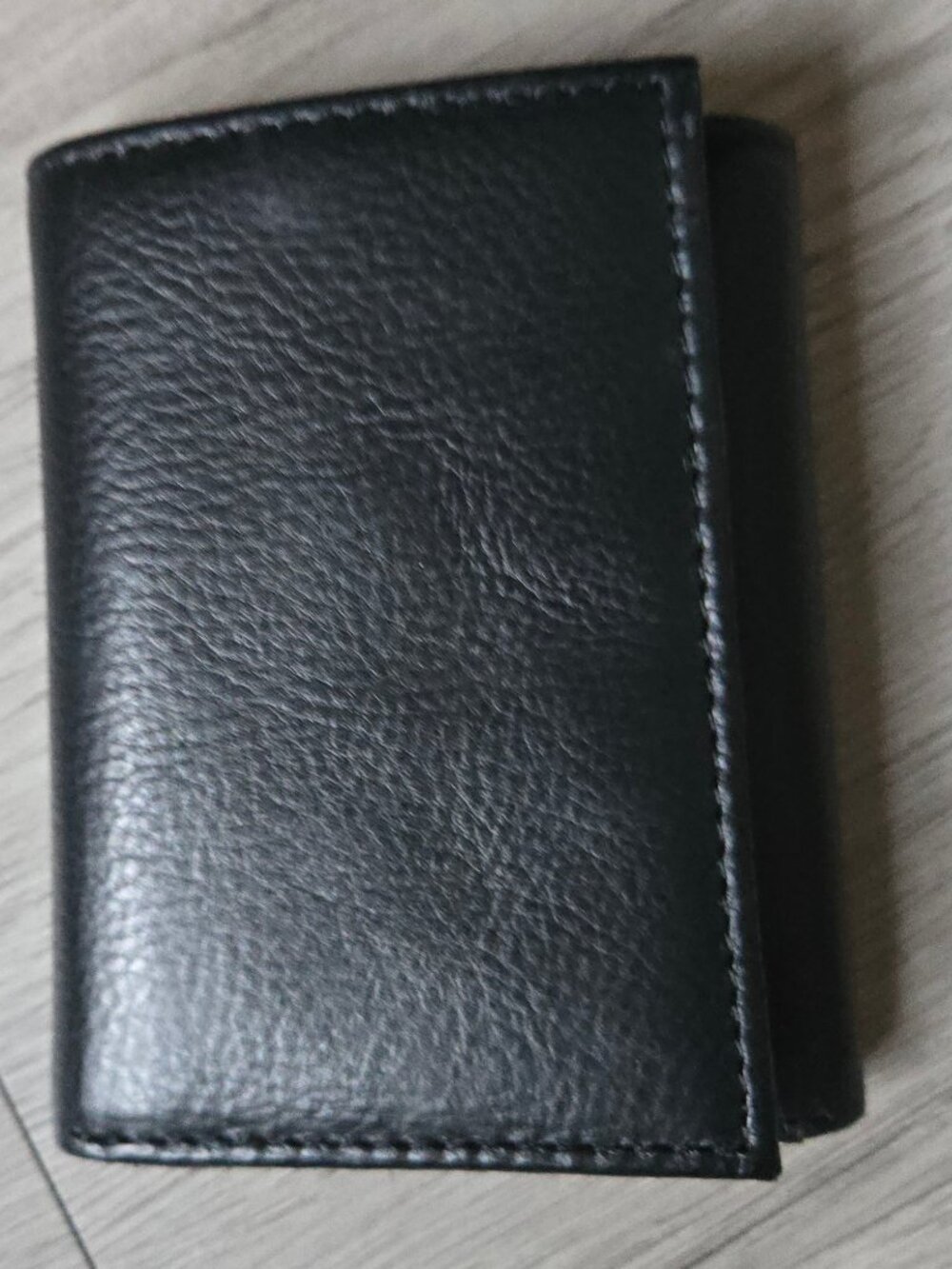 Men's leather RFID black tri-fold wallet